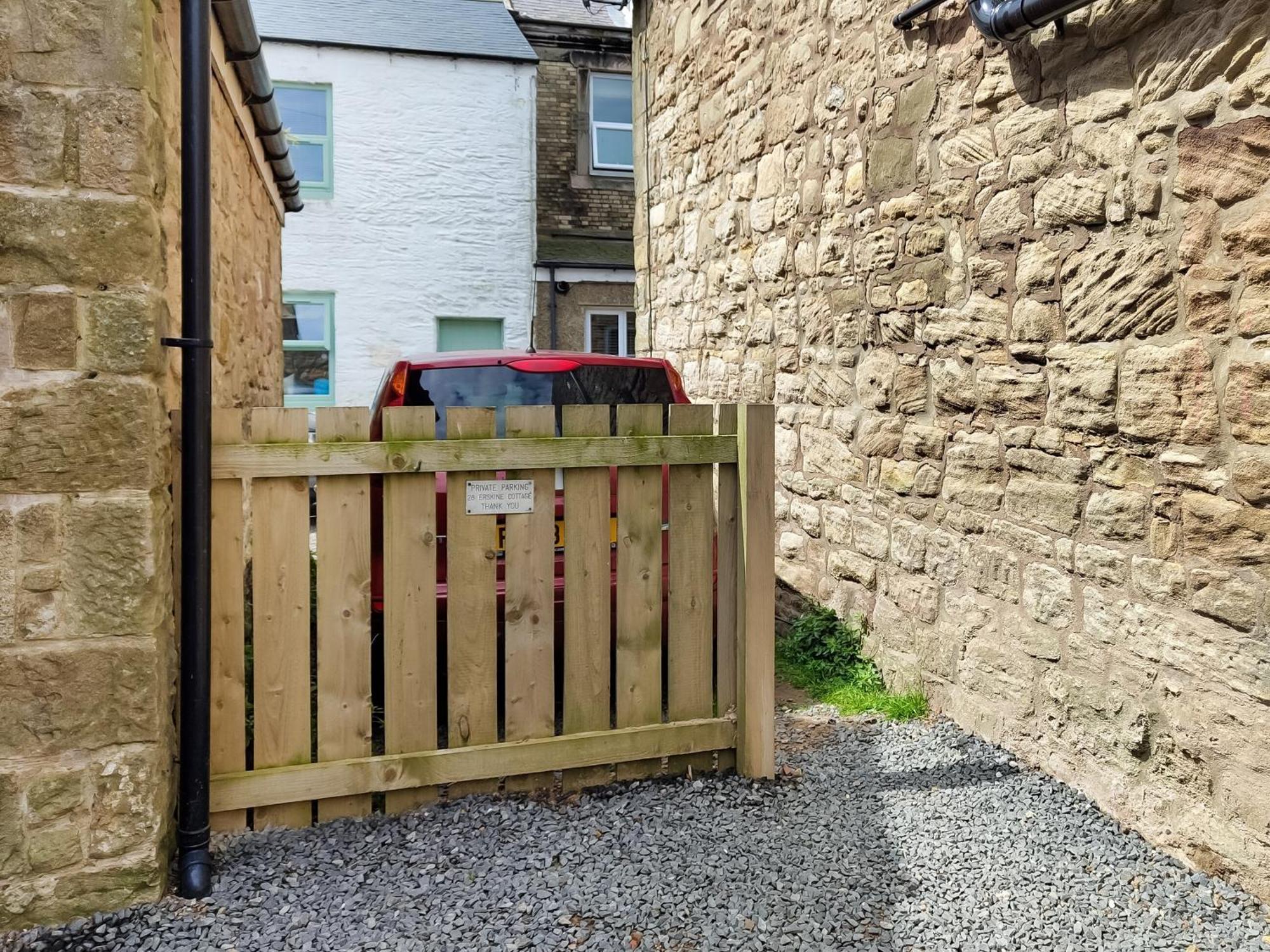 Holiday home Erskine